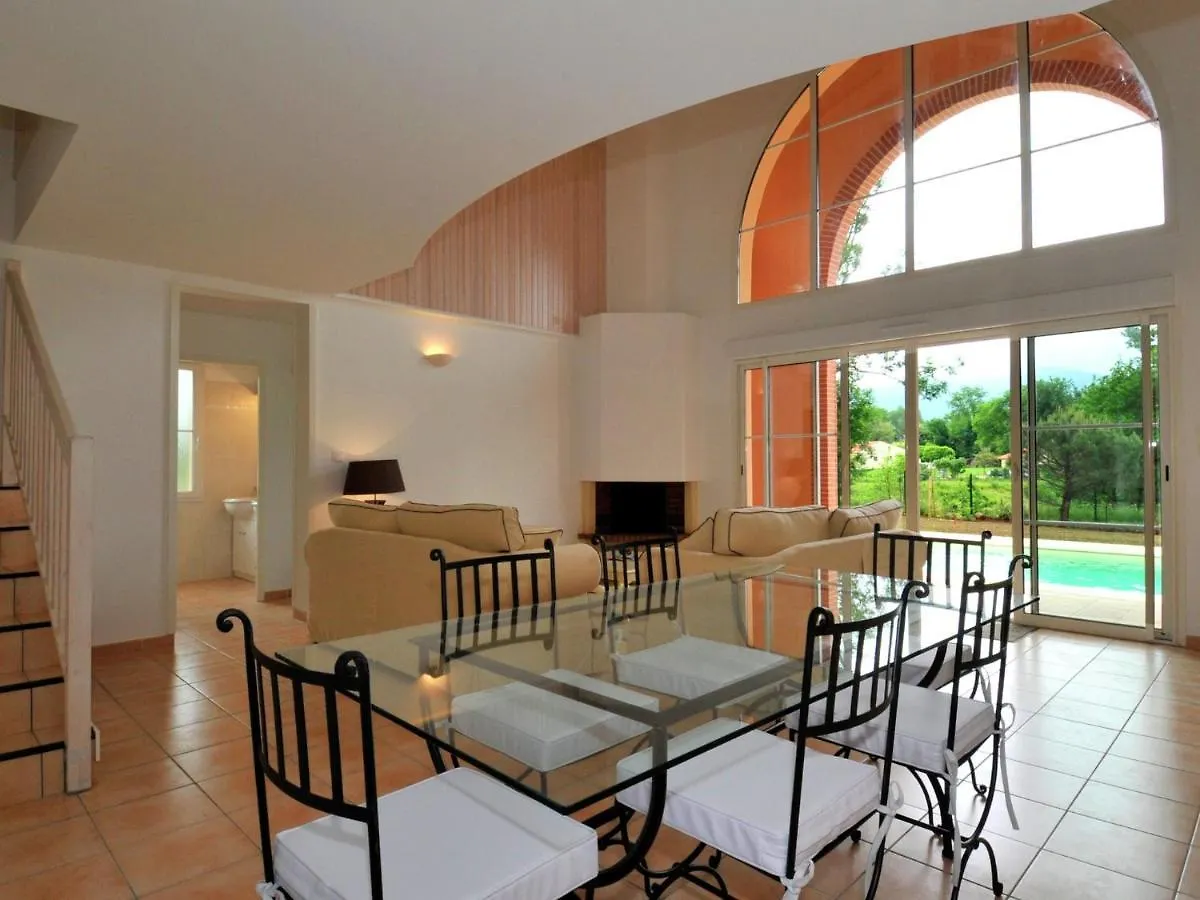 Villa With Barbecue, In Pyrenees Pont-de-Larn
